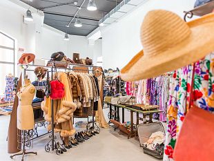 a-san-salvi-ce-baratt-abiti-swap-party-con-apericena