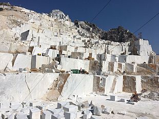 apuane-le-aree-estrattive-saranno-ridotte-del-30