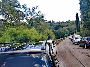 galluzzo-lavori-lunghi-e-divieto-di-sosta-h24-in-via-ponte-di-certosa