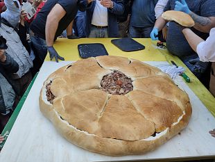 ecco-il-panino-al-lampredotto-piu-grande-del-mondo