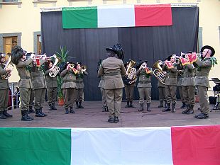 lucca-la-mostra-in-trincea-come-allinferno-alla-fondazione-giuseppe-lazzareschi