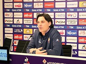 montella-chiesa-e-un-calciatore-della-fiorentina-beloko-montiel-e-vlahovic-sono-prospetti-interessanti