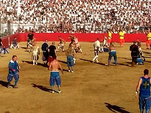 il-calcio-in-costume-sbarca-su-italia-1