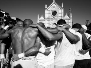 il-calcio-storio-fiorentino-sbarca-su-netflix