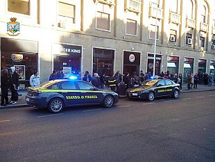 santa-maria-novella-principio-di-incendio-evacuato-burger-king