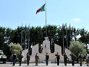 lo-strano-caso-dellex-caserma-dei-lupi-di-toscana