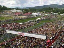 a706041433-festa-latina-nel-gran-premio-d-italia-al-mugello