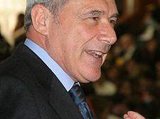 b208031901-il-procuratore-nazionale-antimafia-pietro-grasso-presenta-liberi-tutti