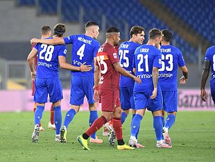 la-fiorentina-e-sconfitta-a-roma-grazie-a-un-rigore-inesistente