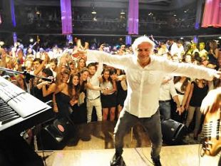 week-end-da-record-in-versilia-empoli-festeggia-in-capannina