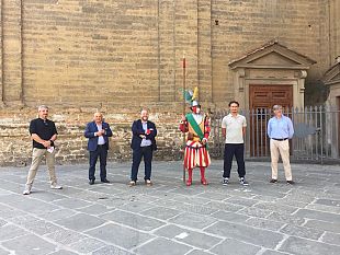 fratres-sponsor-delle-divise-dei-fanti-dellordinanza-del-corteo-storico-fiorentino