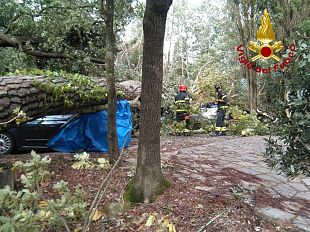 emergenza-meteo-in-toscana-protezione-civile-al-lavoro
