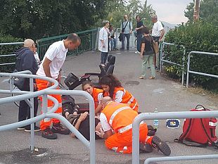 passerella-isolotto-disabile-cade-donzelli-chiedano-scusa