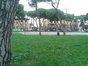 m5s-piazza-della-vittoria-serve-un-restauro-conservativo