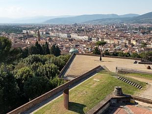 ytalia-energia-pensiero-bellezza-tutto-e-connesso-al-forte-di-belvedere-sino-al-primo-ottobre