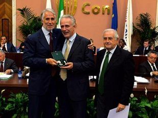 b309241608-eugenio-giani-stella-d-oro-al-merito-sportivo