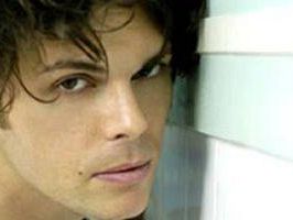 a611201555-giovedi-23-gianluca-grignani-a-firenze