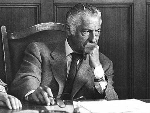 b110122224-la-fiat-e-la-famiglia-agnelli-nel-documentario-di-piperno