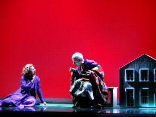 a712071353-teatro-della-pergola-da-martedi-11-a-domenica-16-dicembre-i-i-giganti-della-montagna-i-di-pirandello