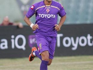 a809212346-calcio-fiorentina-vittoria-viola-nel-derby-dell-appennino-gol-di-gilardino