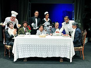 b012221436-pergola-carlo-giuffre-in-i-casi-sono-due