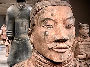 china-legends-lesercito-di-terracotta-invade-il-valdichiana-outlet-village