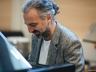 stefano-bollani-in-piazza-santissima-annunziata