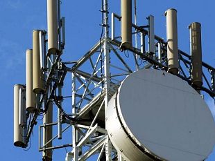 incendio-sulla-cima-dellalpe-di-poti-ripetitori