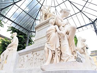 rivive-il-monumento-a-demidoff-scolpito-dal-bartolini