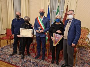 bridge-livorno-in-serie-a-festa-in-comune