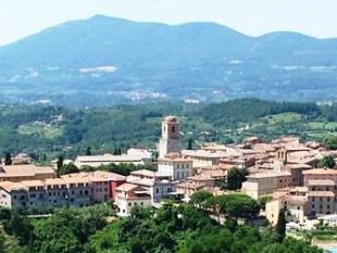 a-chiusi-la-festa-delluva-e-del-vino