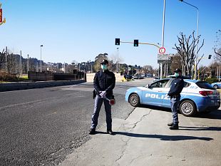 pusher-in-fuga-senza-patente-provoca-incidente