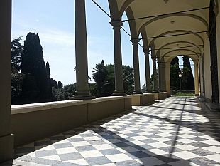 villa-fabbricotti-firenze-in-vendita-sul-buco-le-toppe-pregiate