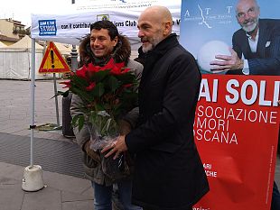 pioli-testimonial-delle-stelle-della-solidarieta-att