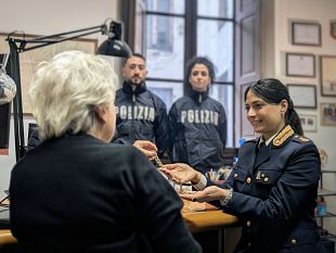 rapina-violenta-a-unanziana-allo-statuto