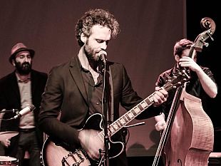 riccardo-amadei-e-les-pastis-senza-ombrello