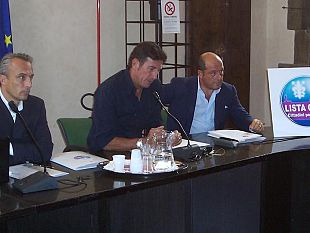 b109091645-giovanni-galli-esce-dal-gruppo-pdl-ma-resta-sempre-contro-renzi