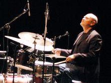 a602221215-sabato-25-ore-22-assne-vie-nuove-viale-giannotti-firenze-il-guru-del-drumming-made-in-italy