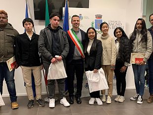 bagno-a-ripoli-cittadinanza-italiana-per-7-neo-diciottenni-con-genitori-stranieri