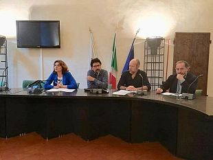 progetto-ri-vestiraccolta-abiti-usati-in-area-metropolitana-di-firenze