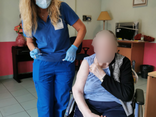 terza-dose-di-vaccino-nelle-rsa-oggi-la-partenza