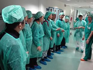 anestesisti-cinesi-si-aggiornano-nelle-sale-operatorie-di-firenze-e-prato