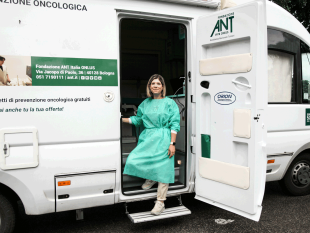 prevenzione-oncologica-torna-in-toscana-lambulatorio-mobile-di-ant