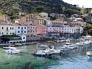 giglio-ce-ancora-lombra-della-concordia-rilancio-economico