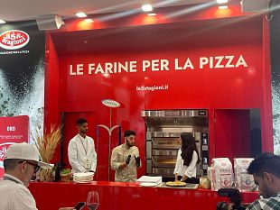 impasto-chetogenico-per-la-pizza-cosa-e