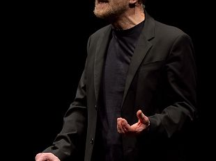 lavia-inaugura-la-nuova-stagione-della-pergola-con-i-ragazzi-che-si-amano-da-prevert