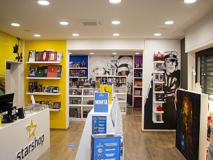 prima-candelina-per-la-fumetteria-star-shop-my-world-firenze