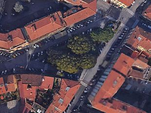 piazza-giorgini-cittadini-contro-ipotesi-parcheggio