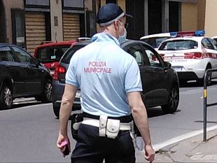 tenta-furto-in-un-supermercato-denunciato-dai-vigili