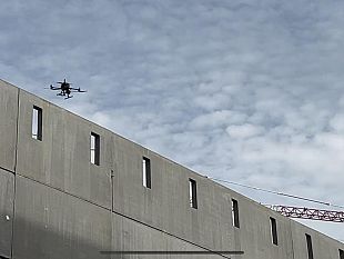 crollo-nel-cantiere-incidente-del-drone-dei-vigili-del-fuoco